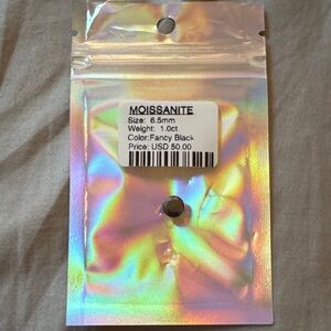 NWT 1ct. Black Moissanite. Sz.6.5mm round stone